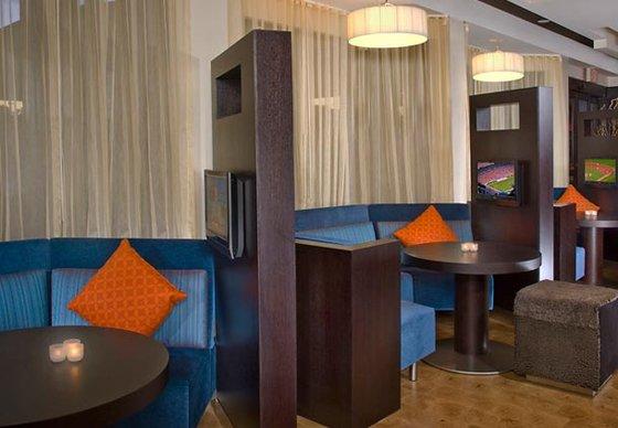 Courtyard By Marriott Atlanta Buford Mall Of Georgia Exteriör bild