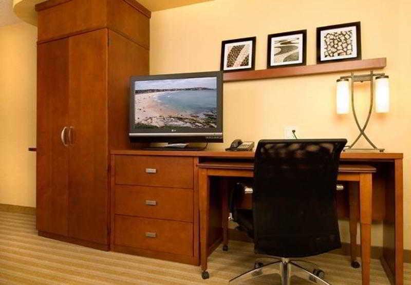Courtyard By Marriott Atlanta Buford Mall Of Georgia Exteriör bild