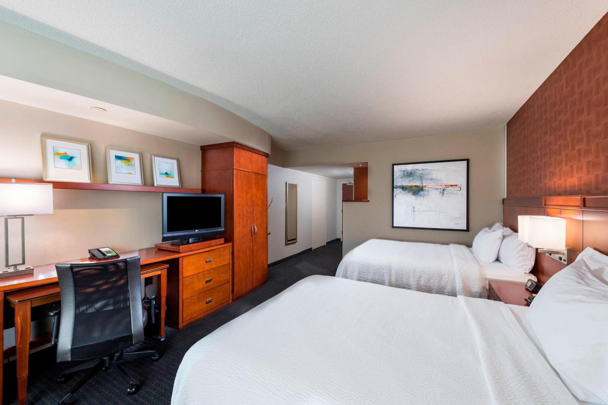 Courtyard By Marriott Atlanta Buford Mall Of Georgia Exteriör bild